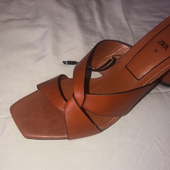 Zara heels. Zara brown leather heels - Picture 2 of 8